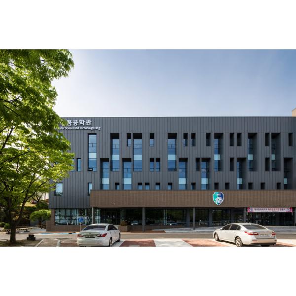 AA3003 0.72mm Thick Color Coated Aluminum Used For Metal Roofing Material