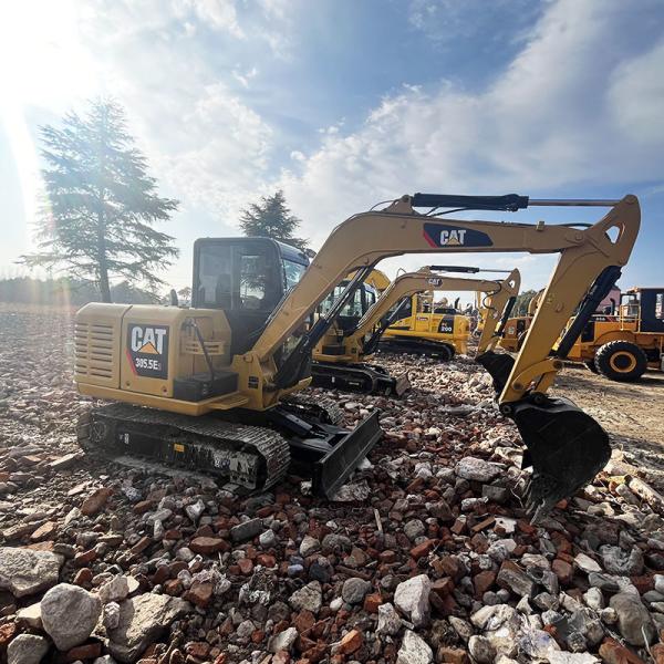 Used Caterpillar 305.5E2 Excavator 0.22m³ Bucket Capacity 34kw Rated Power 5.5 Tonnage