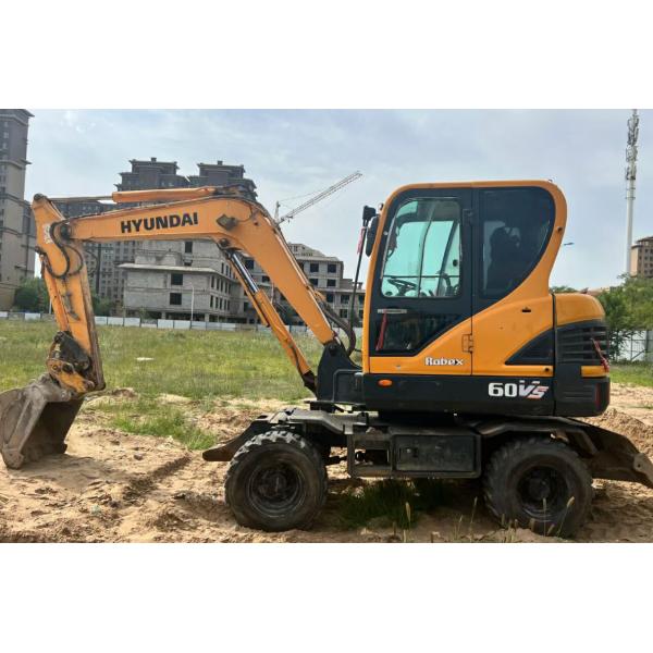 Good Condition 6 Ton Used Excavator Hyundai Wheel Excavator 60VS On Sale