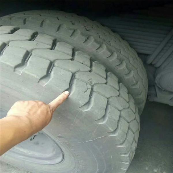 Manual Transmission Type howo dump 10wheels truck/6x4 middle lifting howo dump truck for sale