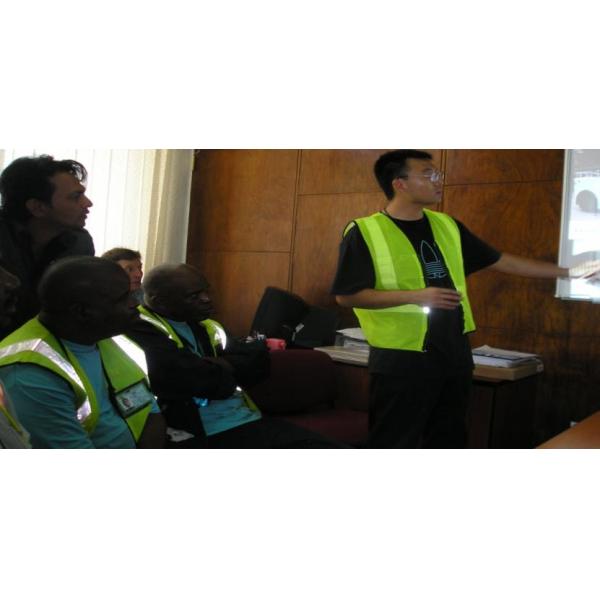 International Durable Safety Airport Aero Bus 13650mm×2700mm×3178mm