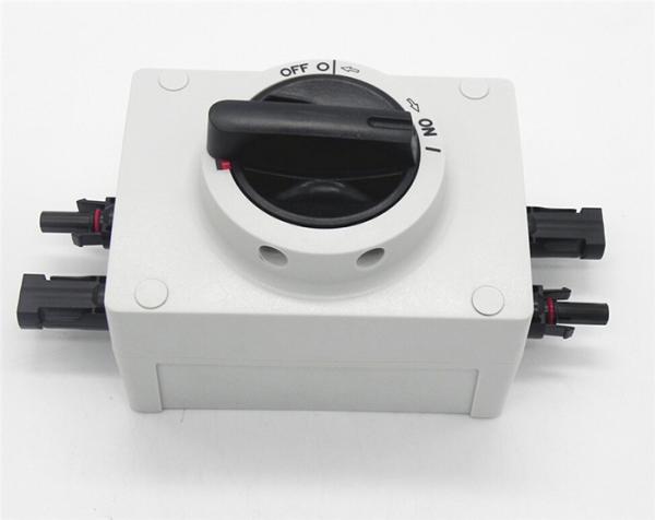 High quality 1000V 32A PV DC Isolator Switch with solar connector