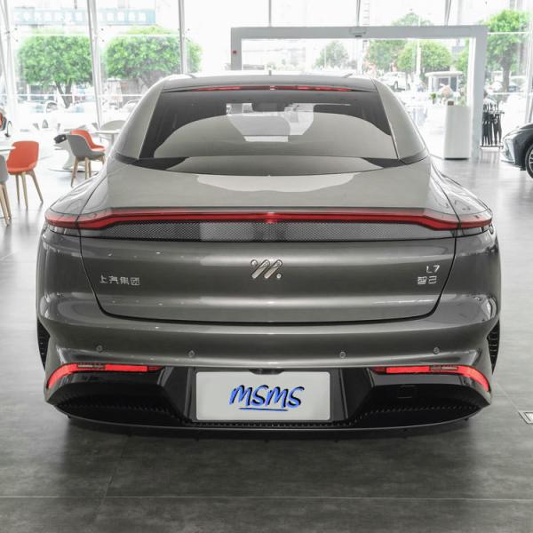 Energy Vehicles Zhiji IM L7 Ev Car For Adults Pure Electric Maximum Speed 200km/h