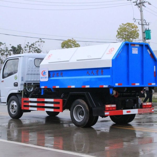 Hot Sale Dongfeng 5000liters/5cbm Small Hook Lift Side Loading Garbage Compactor Truck