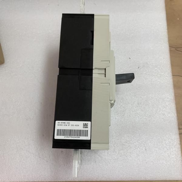 ВЫКЛЮЧАТЕЛЬ 3P УТЕЧКИ ЗЕМЛИ МОТОРА СЕРВОПРИВОДА Мицубиси NV400-SEW НОВЫЙ