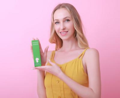 YOULEVHONG Whitening Cream 30ml Evens Skin Tone Reduces Dark Spots All Skin Types Light Floral Scent