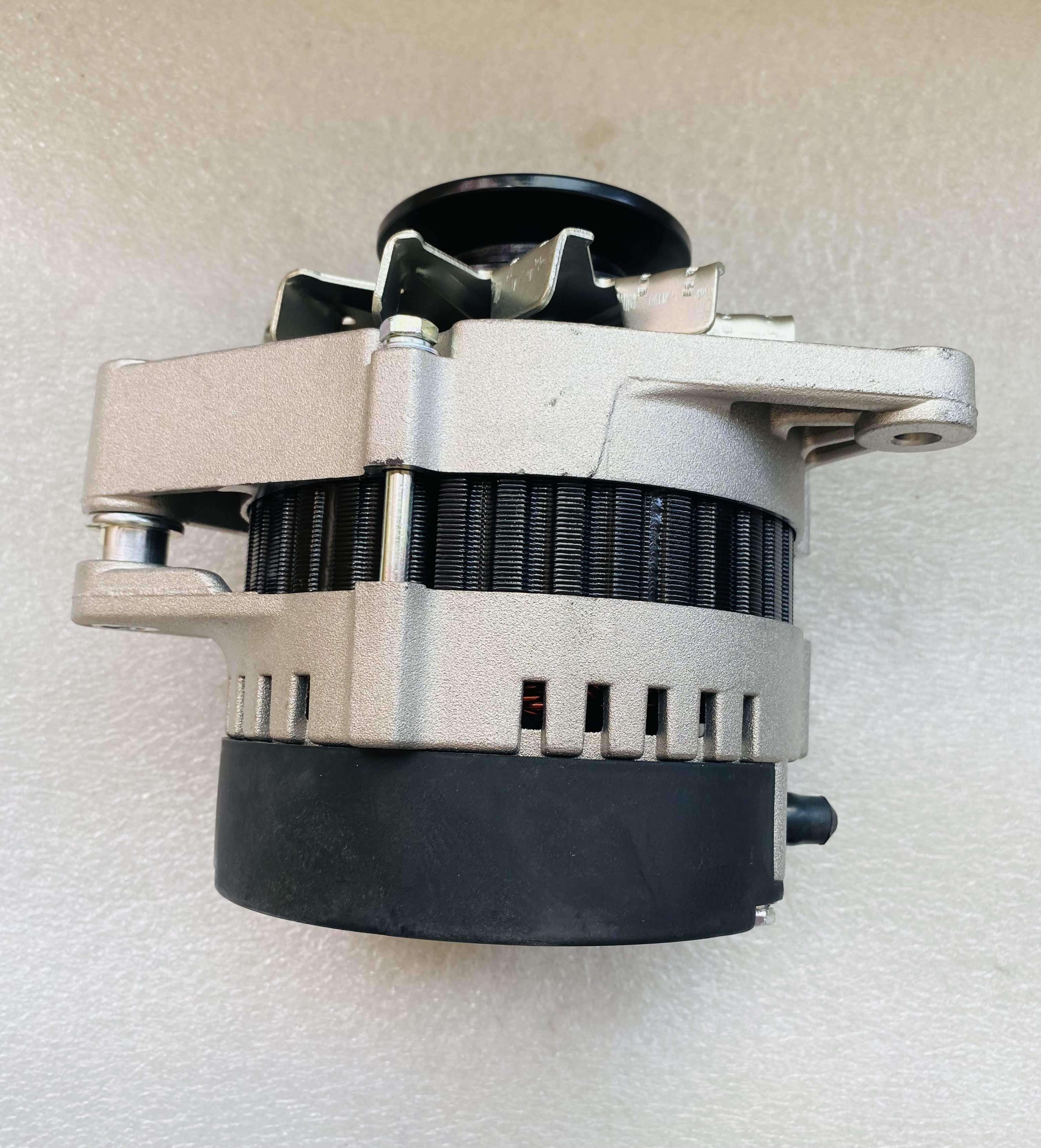 Quanchai 4C6 Gasoline Engine Assembly 28V/1200W Construction Machinery Tractor Generator 1 Year Warranty 8kg Model No.