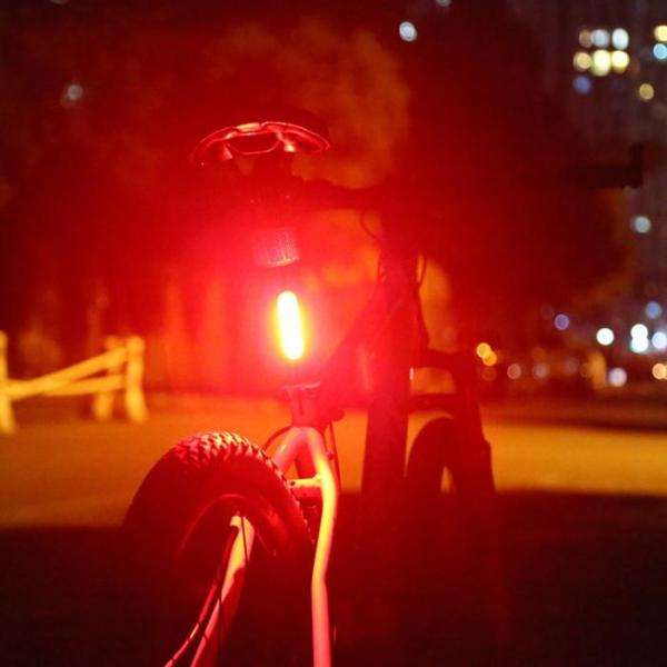 USB Rechargeable Bicycle Tail Comet LED Lamp for ABS PC Mounting Placement Seatpost