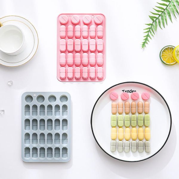 28 Cavity Food Grade Non-Stick Silicone Candy Mold for Chocolate Gummy and Baking Tray