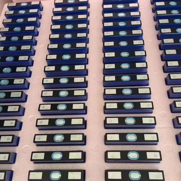 Pouch Cell 3.2v 40ah 50ah 280ah Lifepo4 Pouch Cell Lithium Polymer Lifepo4 Battery LFP Cell Pouch(Customized)