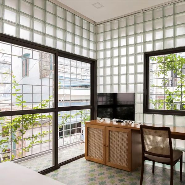 Custom Decorative Crystal Glass Block Transparent Window Wall Hollow Glass Brick