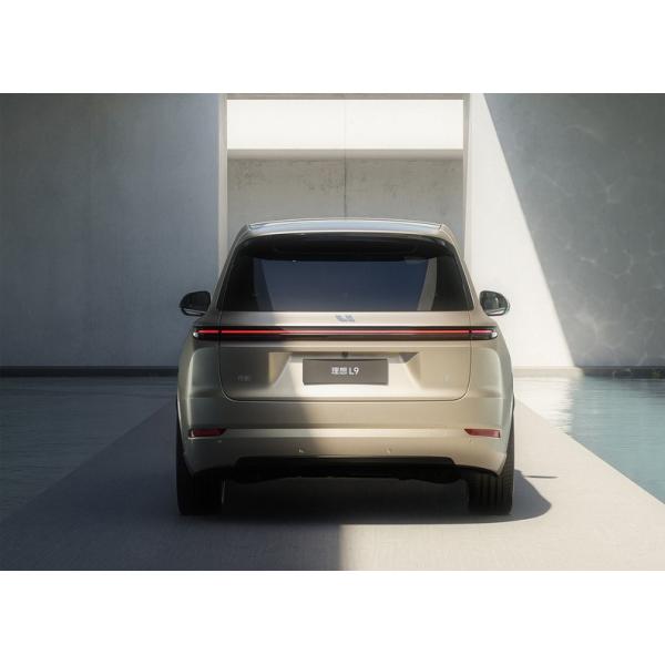LiXiang L9 The Ultimate Dual Motor Four-Wheel Drive 5-Door 6-Seater SUV for Driving