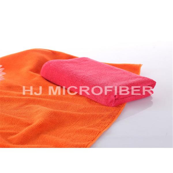 Red Washable Microfiber Body Towels / Absorbent Bath Towels 70 x 140cm