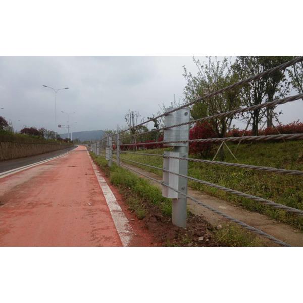 Безопасность дорожного движения Гибкие ограждения на заказ Цветная стальная проволока кабельный барьер