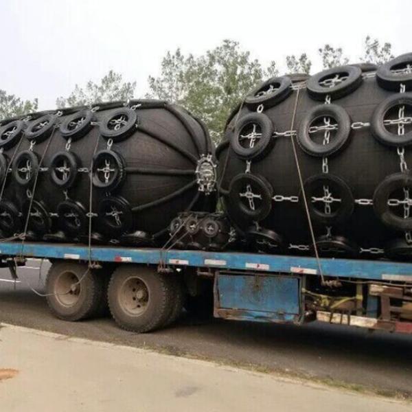 ABS Pneumatic Rubber Fender for Boat  High Air Tightness Marine Rubber  Bumper