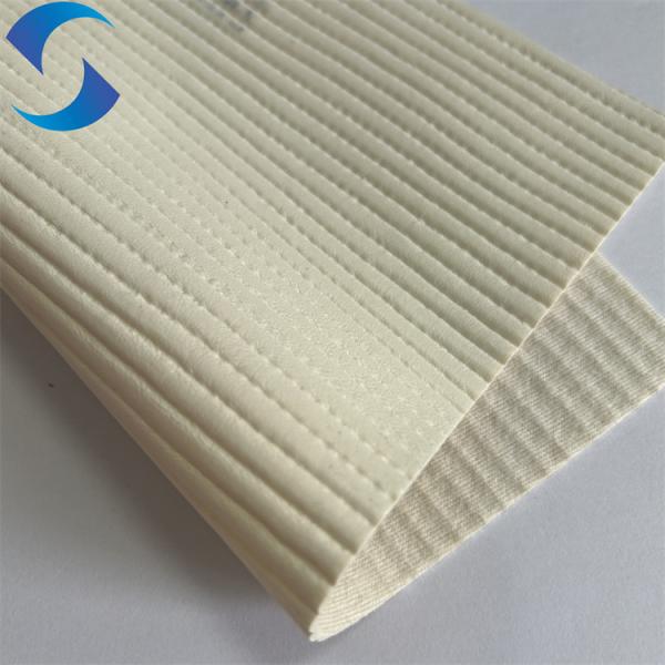 Sofa en tissu en cuir PVC durable résistant aux taches Durable à trois dimensions Bar Pattern faux cuir pour la décoration intérieure