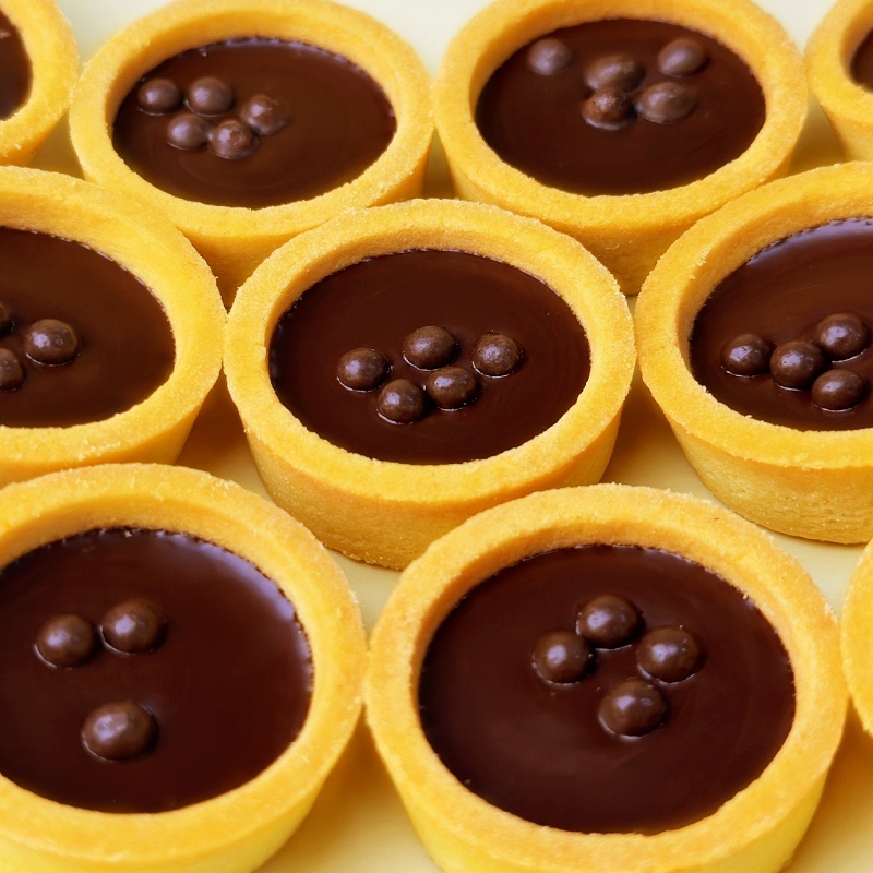 Rich Cocoa Filling Soft Cookie Crispy Biscuit Base OEM ODM Soft Biscuits