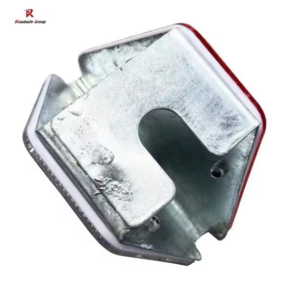 Galvanized Hot dip Trapezoid Guardrail with Solar Delineator Post and Reflective Panel for Highway Roadside Traffic Safety Guidance