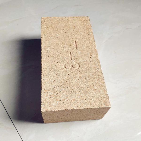 Алюминиевые красные глиняные кирпичи с содержанием 0 CrO и 0,1 SiC для оптимальной производительности выпечки