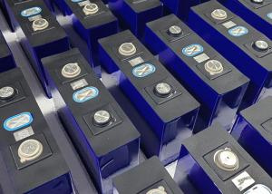1S1P プリズマ式リチウム電池 10C 放電率 平面上 Lifepo4 プリズマ式電池