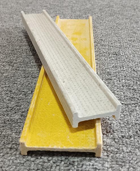 FRP Profiles FRP Pultrusion Tube For Chemical Environment Structural Profiles