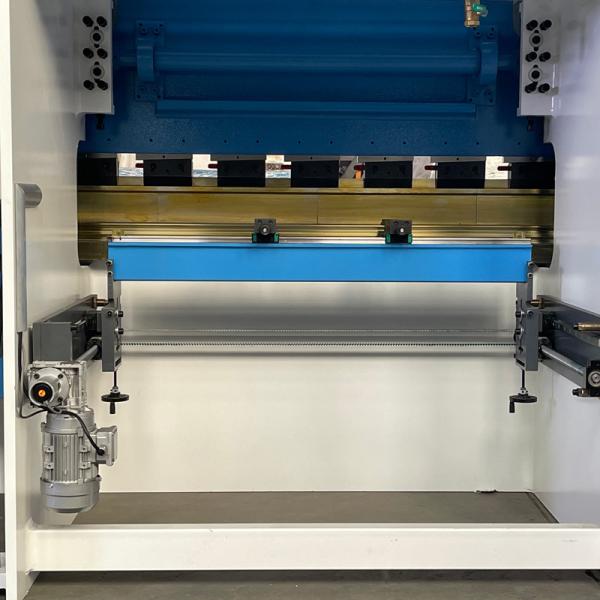 Torsion Bar Hydraulic Press Brake Max Bend 3mm Carbon Steel 1.5mm Stainless Steel