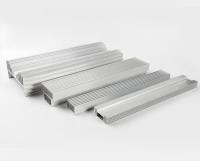 Profil en aluminium de usinage expulsé en aluminium de radiateur du radiateur 6063 T5 de grande extrusion en aluminium de commande numérique par ordinateur