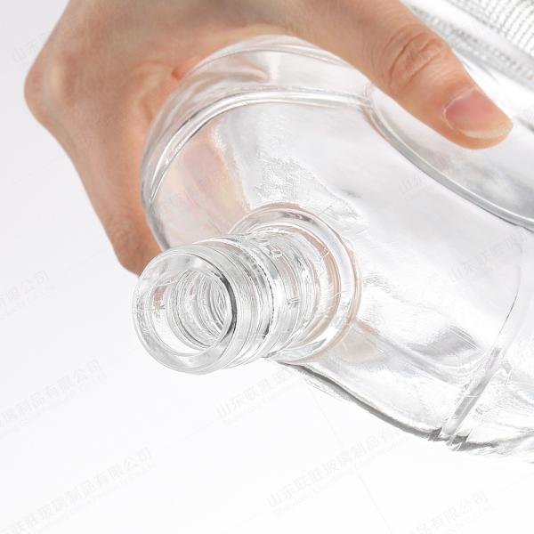 500ml 700ml 750ml Fishtail Shape Transparent Whiskey Gin Glass Bottle for Beverage