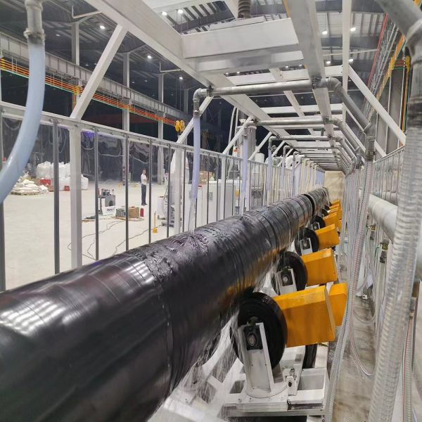 Steel Pipe 3LPE Coating Line For Oil Gas Pipeline Using Epoxy Powder PE Adhesive