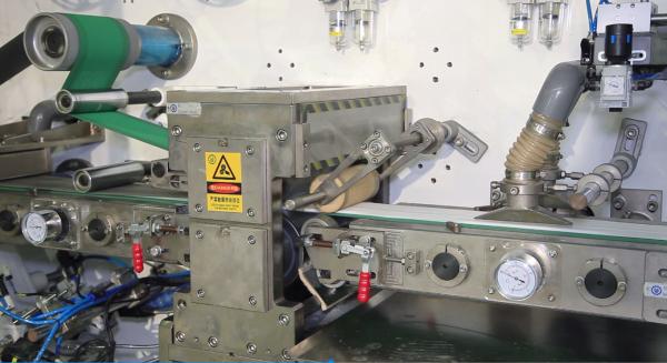 Pulp Molding I Shape Baby Diaper Making Machine 600pcs/min