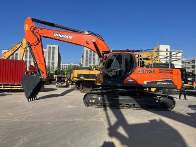 Excavadora usada Doosan DX260LC 26 toneladas Excavadora de tamanho médio
