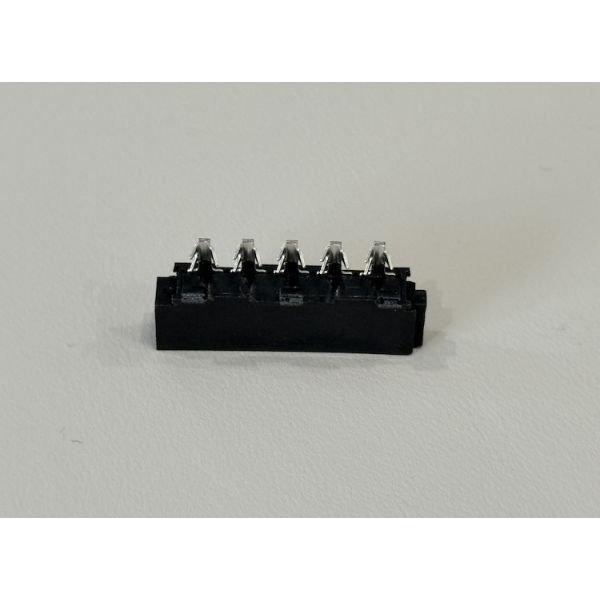 SATA 15Pin wire-to-board power connector, 2.50mm pitch PCB terminal connector, gold-plated contacts, custom cable solutions for HDD SSD automotive server electronic power transmission high reliability