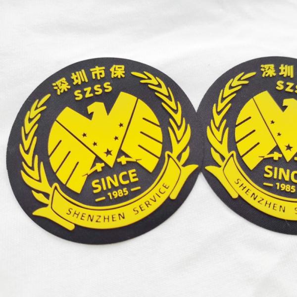 Labels brillants et étiquettes d'habillement de l'impression 3d de transfert de chaleur de silicone faits sur commande