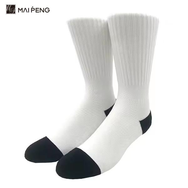 Des chaussettes de dessin animé à demi-terry sublimation imprimées
