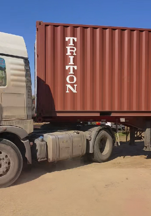 14-wheel Tracked Platformwith A Load Capacity Of 5-7 Tons