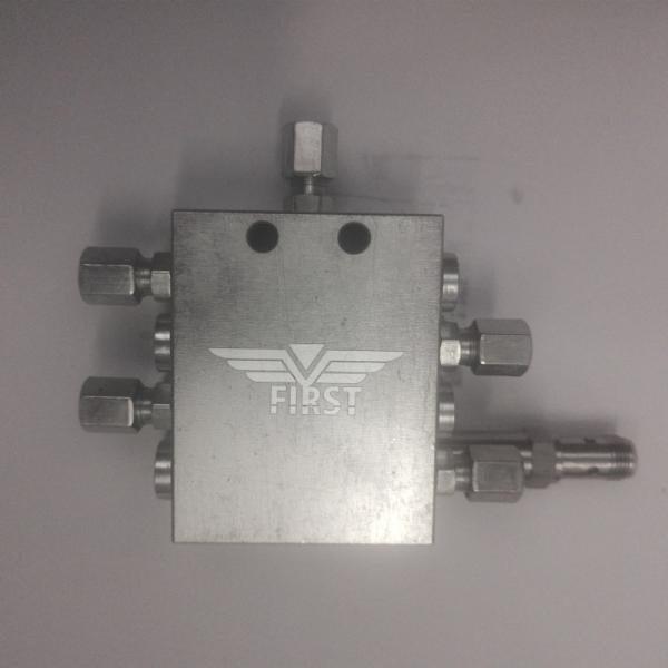 Stainless Steel CD102 Silver Oil Distributor for Offset Printing Press Spare Parts