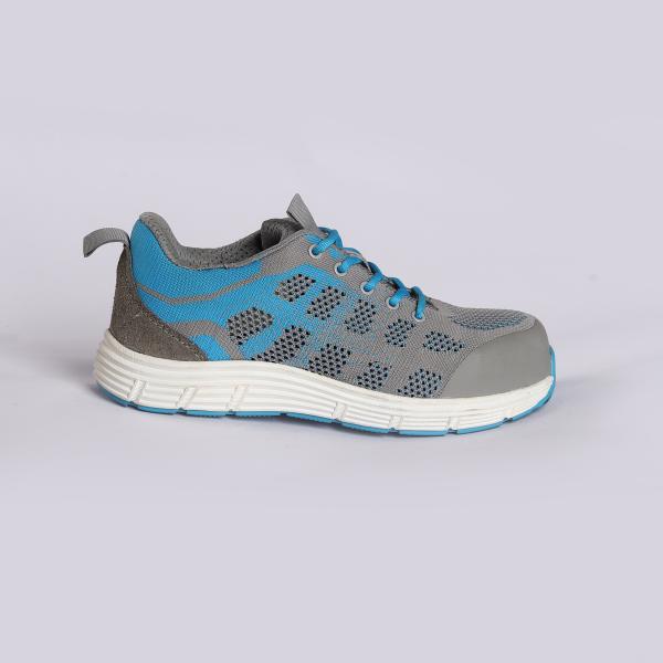 Unisex Fly Knit Safety Shoes With Breathable Design And Comfortable EVA Insole