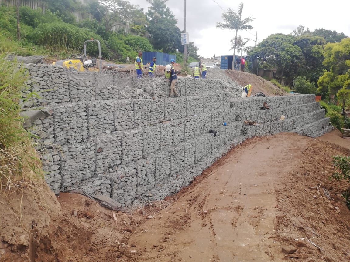 Good Quality Woven Iron Wire 2*1*1 Gabion Mesh Basket Retaining Wall With Stone Filled