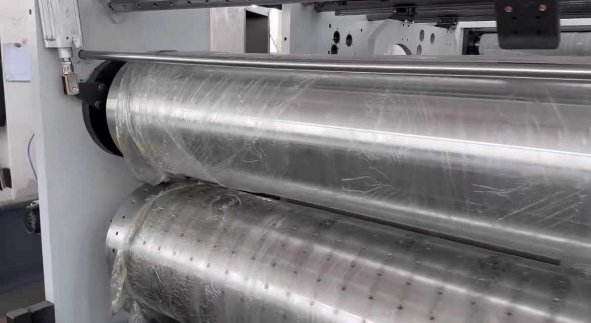 Слон коробка складывая принтер Slotter машины Gluer умирает машина резца