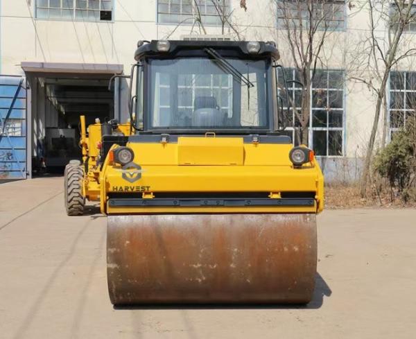 14Ton Hydraulic Double Drum Vibratory Roller LTC214 with Cummins 110kW Hot Sale In Tanzania