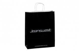 casual clothes paper bag 02
