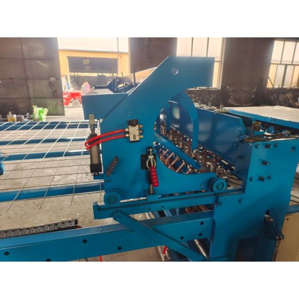 Mesh Size 150*150mm 4mm PLC Construction Mesh Welding Equipment