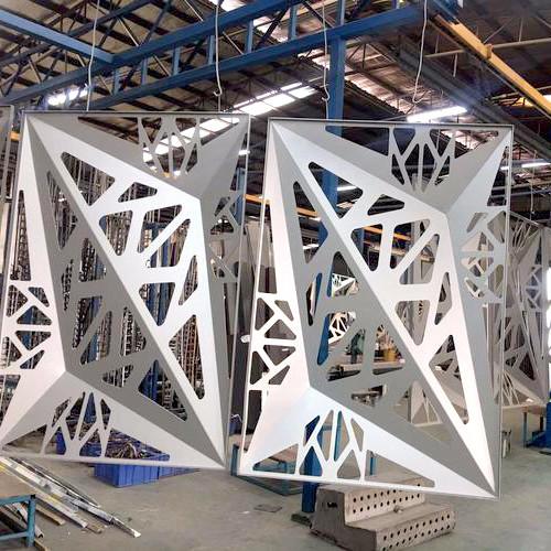 Panneaux de revêtement d'aluminium en tôle perforée pour la décoration de murs ou de plafonds