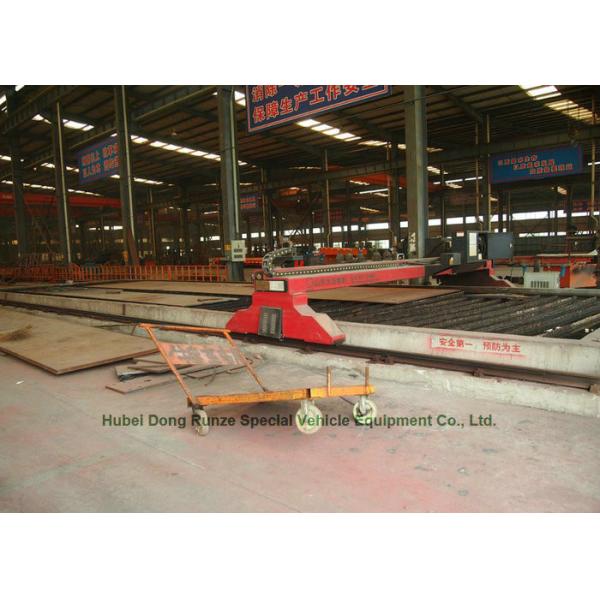 Carbon Steel Oil Transport Tank Trailer Tri Axle Heavy Capacity 30000L-45000L