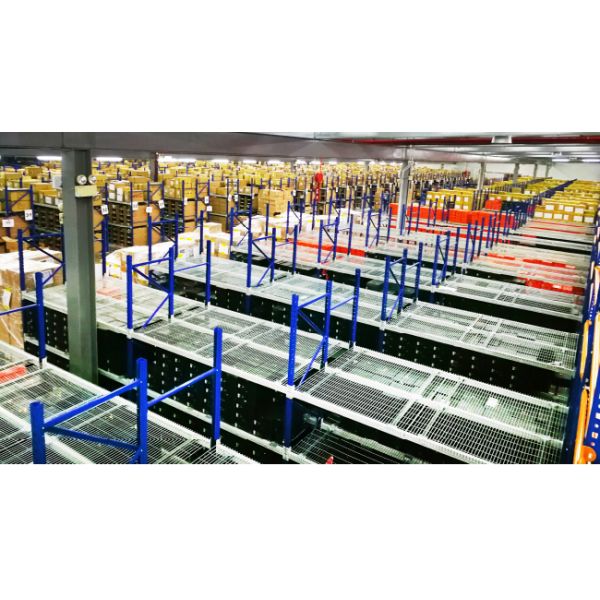 VNA Rack Very Narrow Aisle Heavy Duty Rack VNA Pallet Racking Warehouse Storage Rack with three way forklift