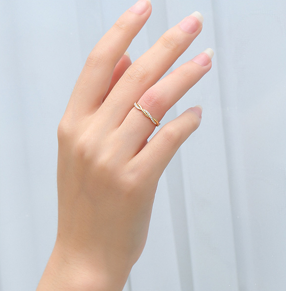 Вплетенное кольцо с бриллиантом 0.2ct 2gram золота карата травы 18 кабеля для свадьбы