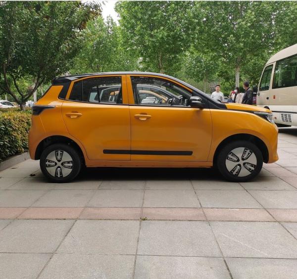 Lastest Model Letin Mengo High Speed Electric Car With Lithium Battery