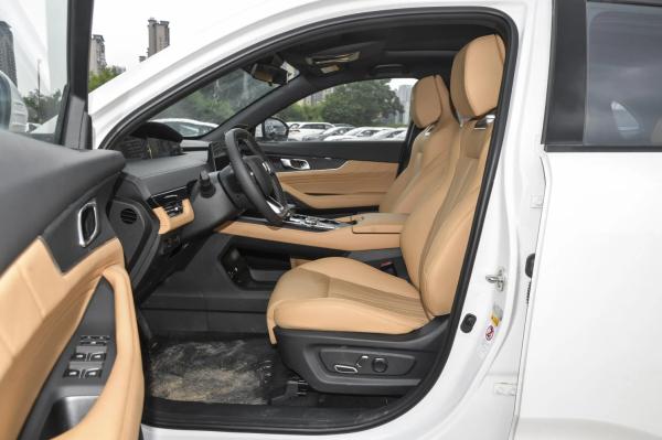 CHANGAN AUTO UNI-K 2024 Gasoline Car four-wheel drive Midsize SUV 2.0T 233hp L4