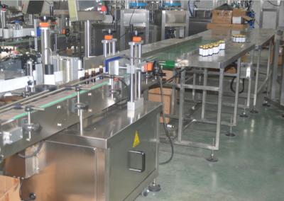 Linha durável máquina do engarrafamento de enchimento líquida do xarope farmacêutica