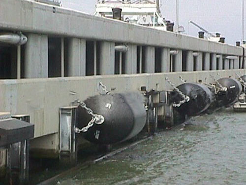 Dia 800mm 400mm длиной пенится заполненная гибкость морских обвайзеров хорошая